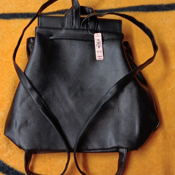 VS Backpack - Picture 5 of 6